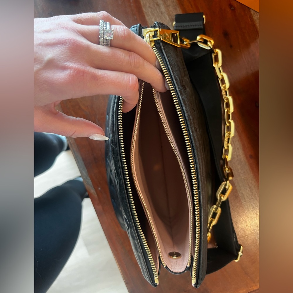 Louis Vuitton Coussin PM - Picture 3 of 13